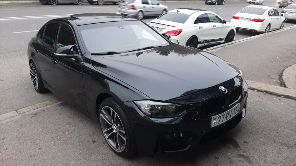 BMW 330