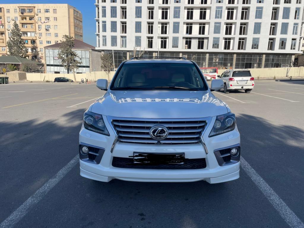 Lexus LX 570